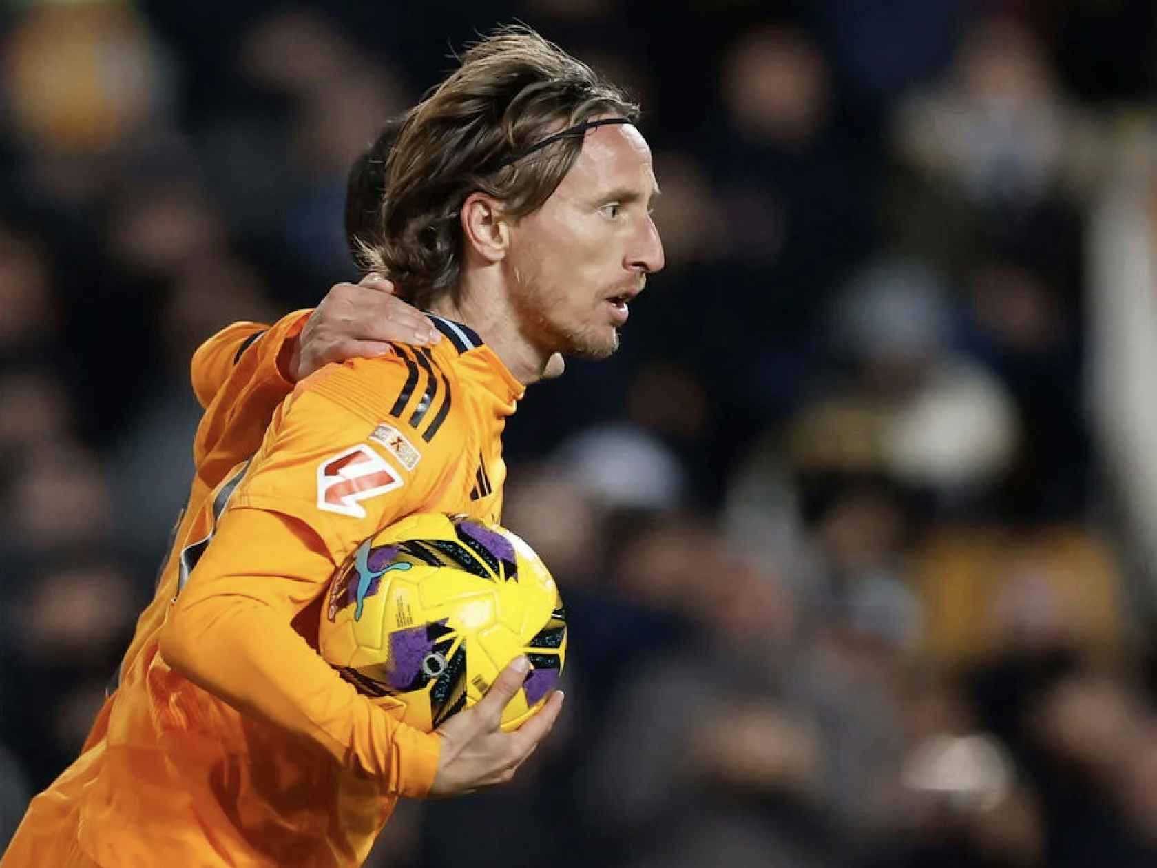 马德兴：U22男足广东集训后将前往阿联酋，在那踢4-5场热身赛