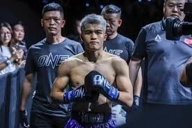 苏尼特左旗夏季蒙古马超级联赛决赛现场！